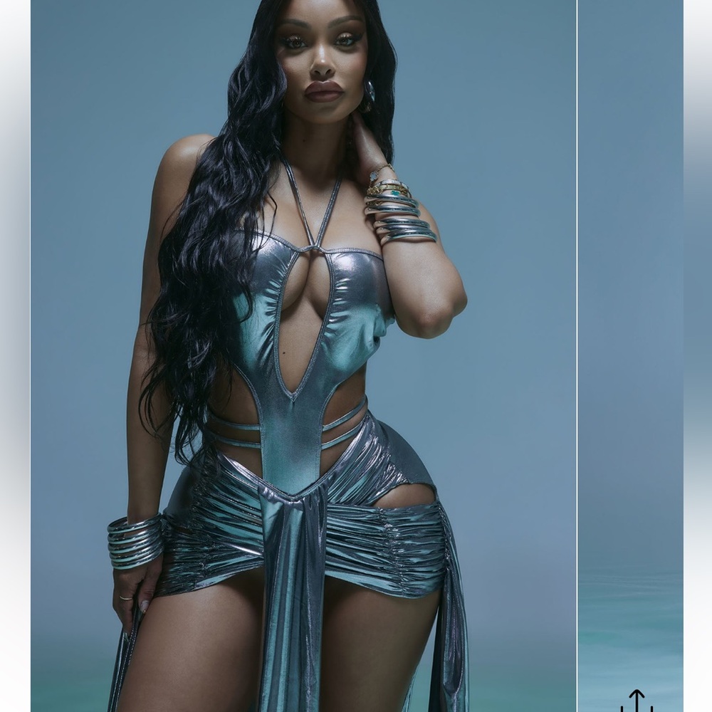 Fashion Nova Silver Skirt Set